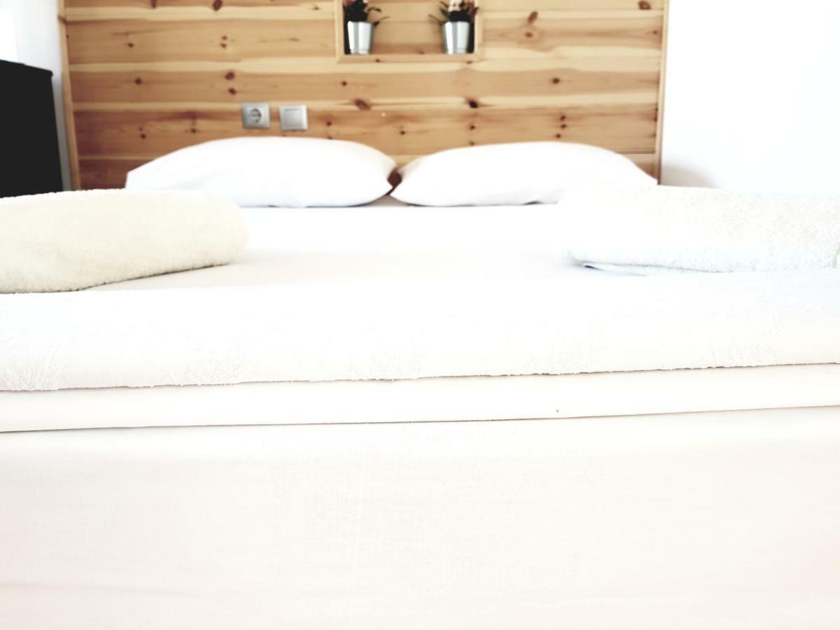 Boutique Athensairport Apartments Markopoulo Mesogaias Luaran gambar